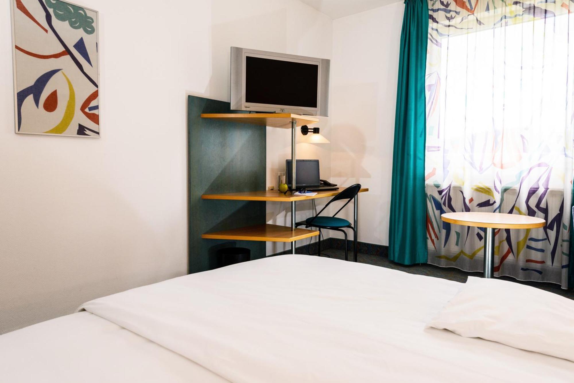 Hotel Residenz Schnelldorf Phòng bức ảnh