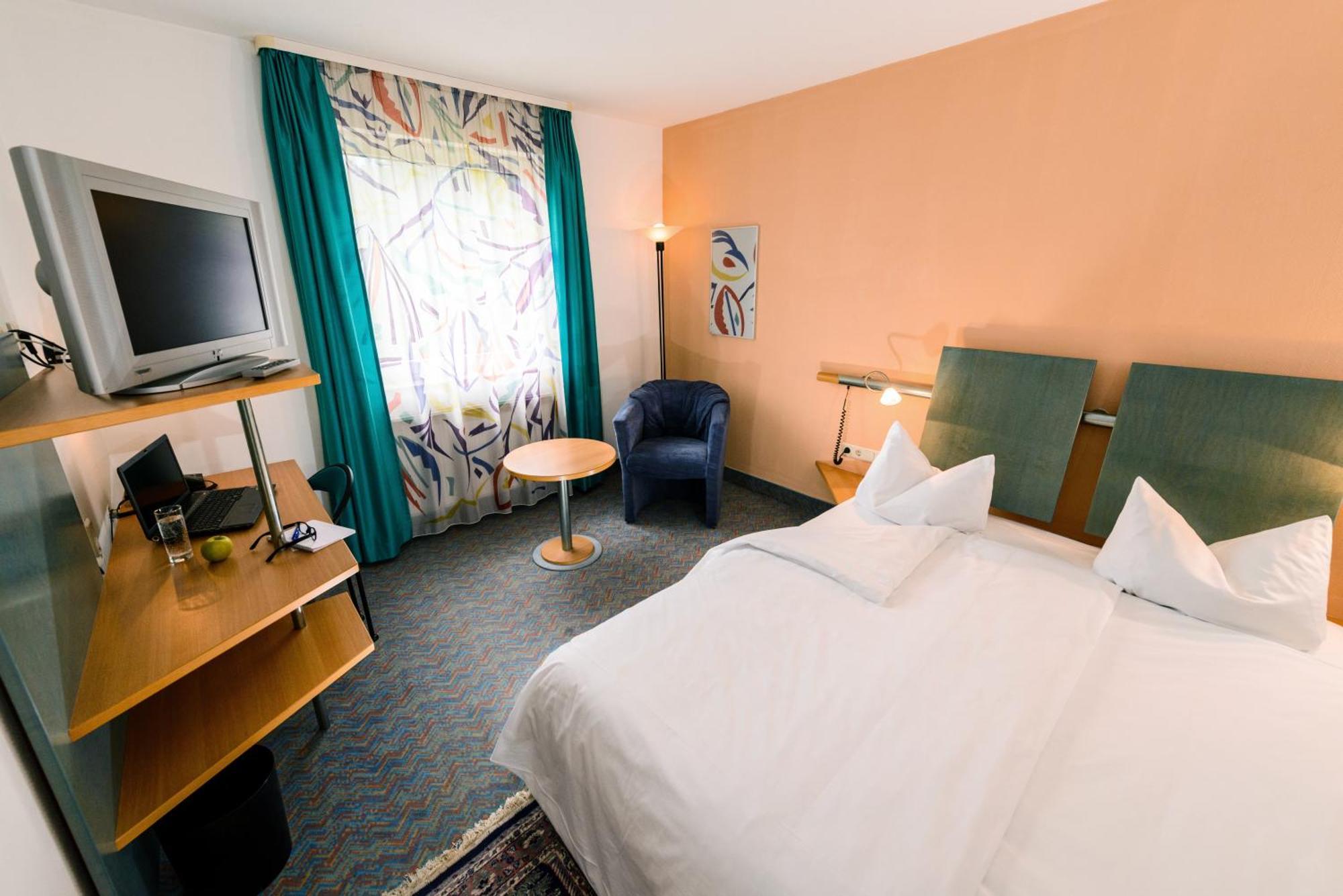 Hotel Residenz Schnelldorf Phòng bức ảnh